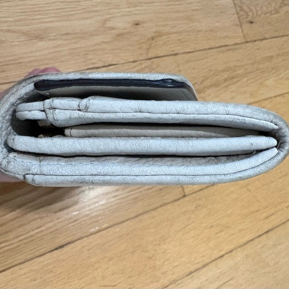 Michael Kors Jet Set Slim Flap Wallet  Cream Off-White Pebbled Leather AS IS - Picture 5 of 11